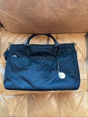 Lo & Sons Brookline Laptop Bag